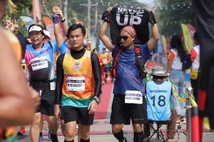 BIB: 40821, 40937, 48486
                            <button type="button" onclick="openModal(8241330)" class="btn btn-primary btn-sm float-right btn-popup" data-toggle="modal" data-target=".modal-high-quality">
                        <i class="fas fa-shopping-cart"></i> Add to Cart
                    </button>
                                            <button type="button" onclick="isThisMe(8241330, true)" class="btn btn-success btn-sm float-right btn-popup btn-isme hidden" data-toggle="tooltip" data-placement="bottom" title="นี่คือรูปของคุณใช่ไหม คลิกที่นี่เพื่อเอาเข้าอัลบั้ม">
                        <i class="fas fa-plus"></i> Add to album
                    </button>
                    <button type="button" onclick="isThisMe(8241330, false)" class="btn btn-warning btn-sm float-right btn-popup btn-isnotme hidden">
                        <i class="fas fa-ban"></i> Remove from album
                    </button>